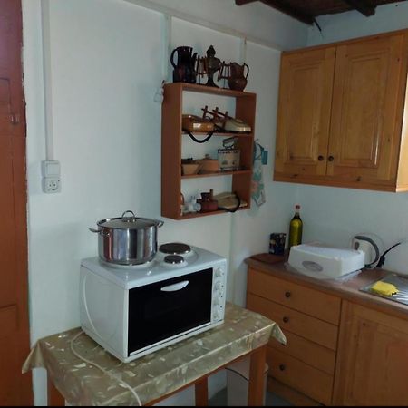 Apartament Sofiana'S Garden Retreat With Private Pool Dhrapaniás Zewnętrze zdjęcie