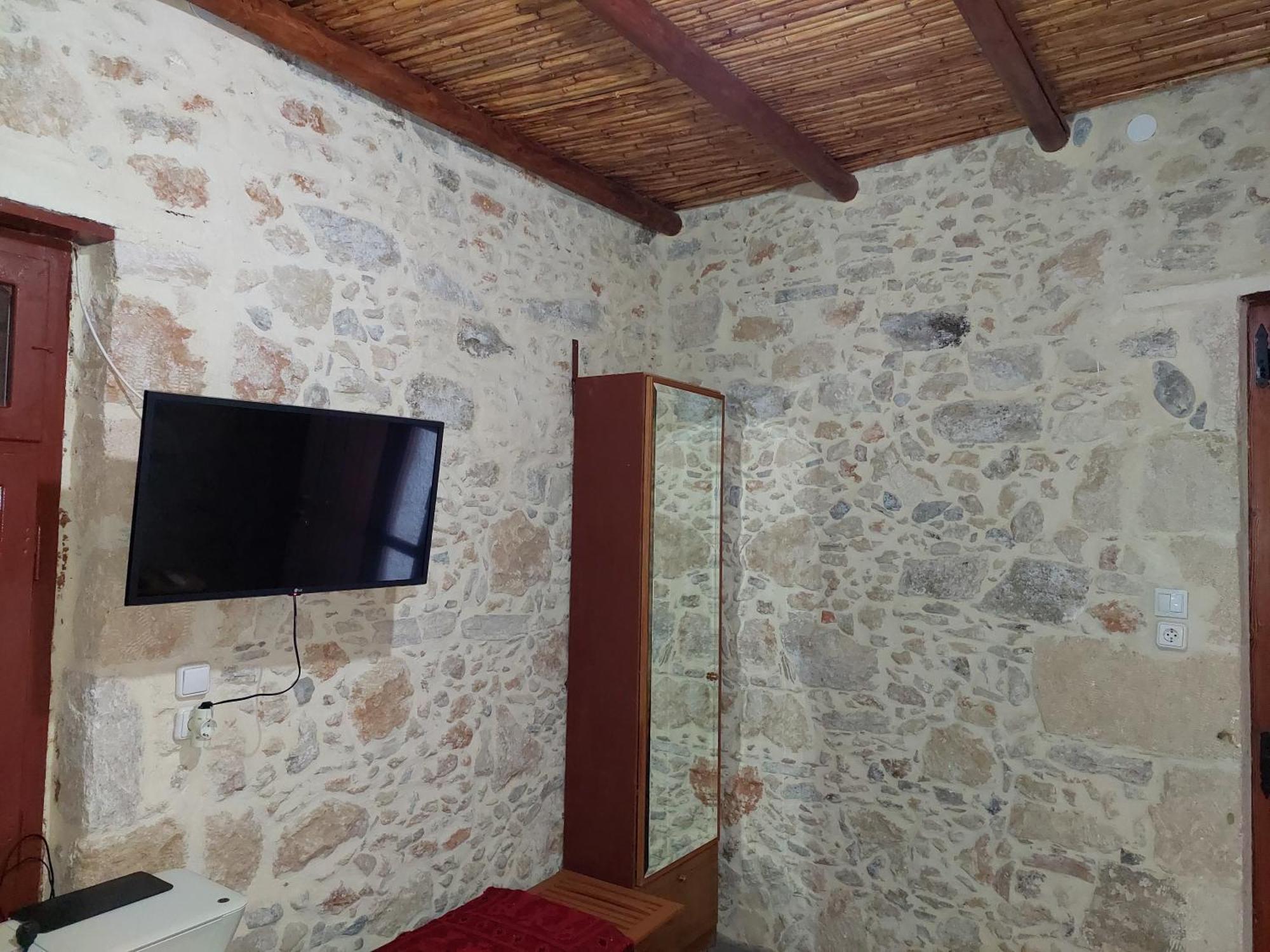 Apartament Sofiana'S Garden Retreat With Private Pool Dhrapaniás Pokój zdjęcie
