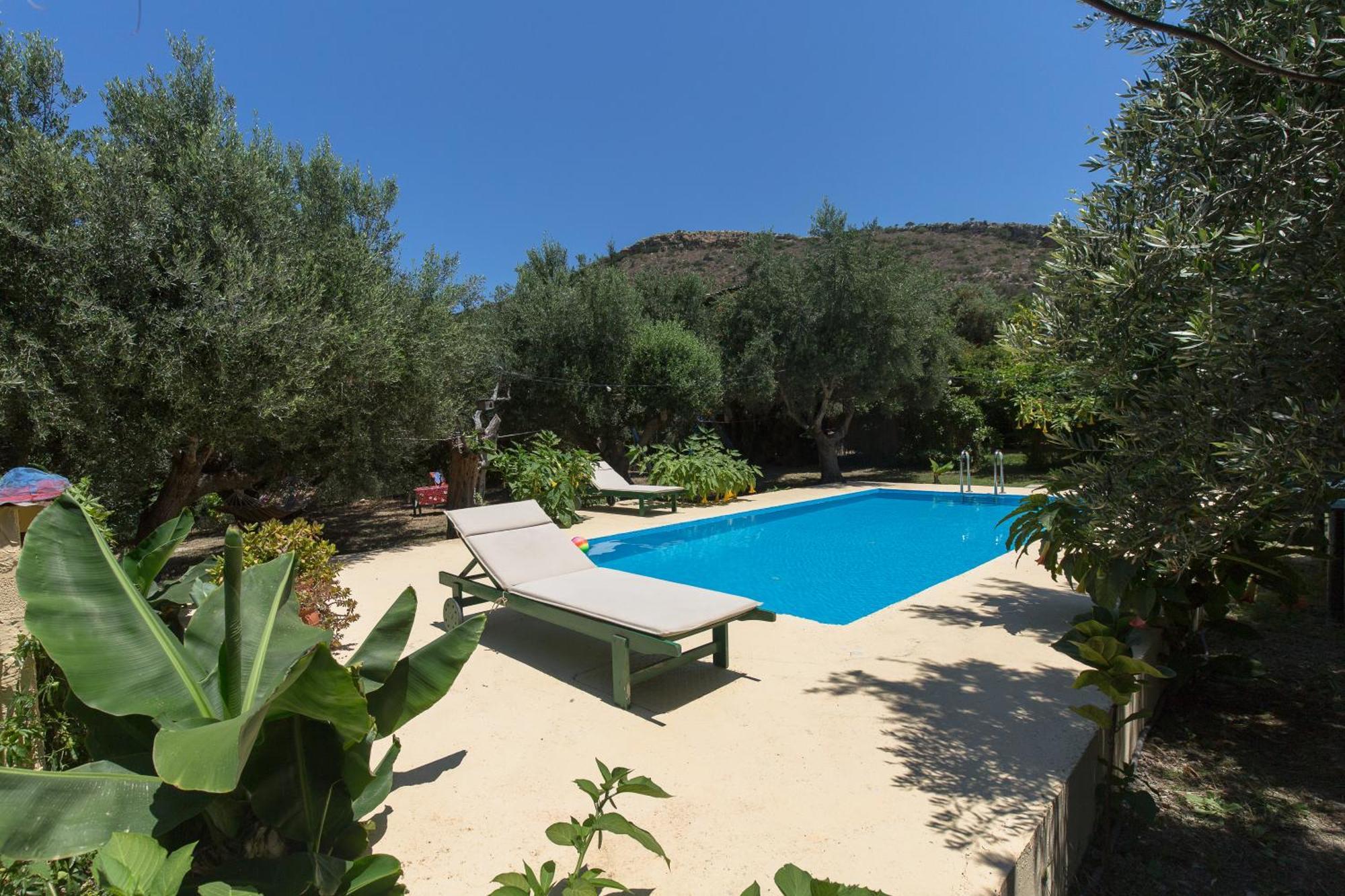 Apartament Sofiana'S Garden Retreat With Private Pool Dhrapaniás Zewnętrze zdjęcie
