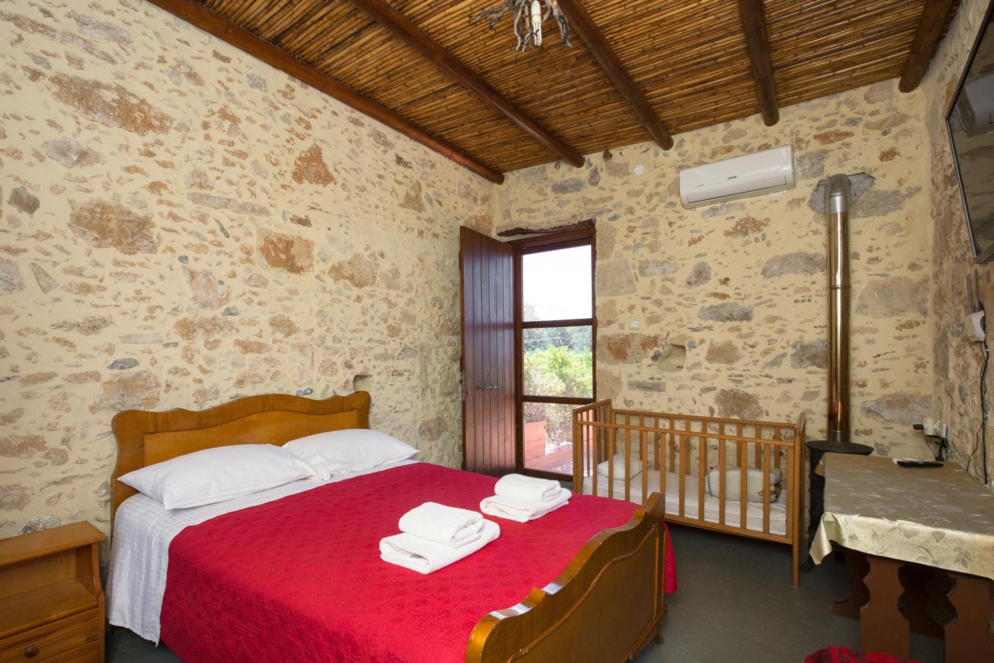 Apartament Sofiana'S Garden Retreat With Private Pool Dhrapaniás Zewnętrze zdjęcie